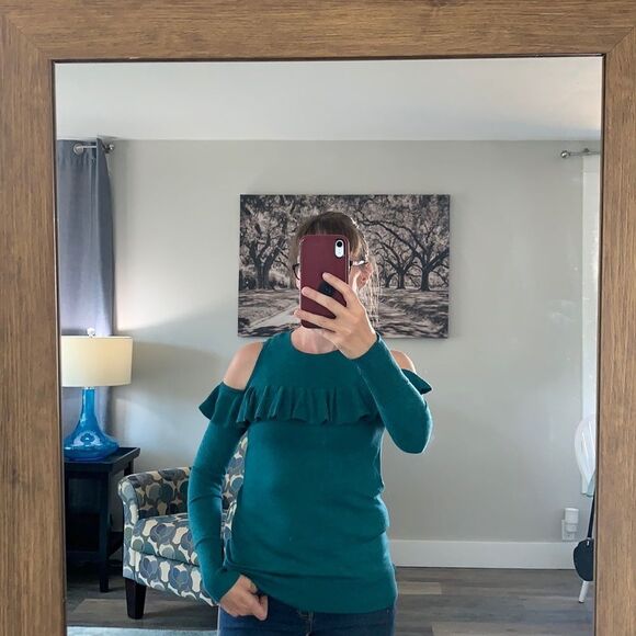 A New Day Cold Shoulder Sweater - Picture 4 of 6